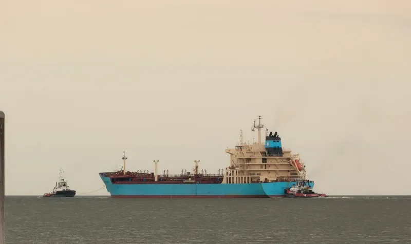 KIRSTEN MAERSK Tanker IMO 9431264 photo 5