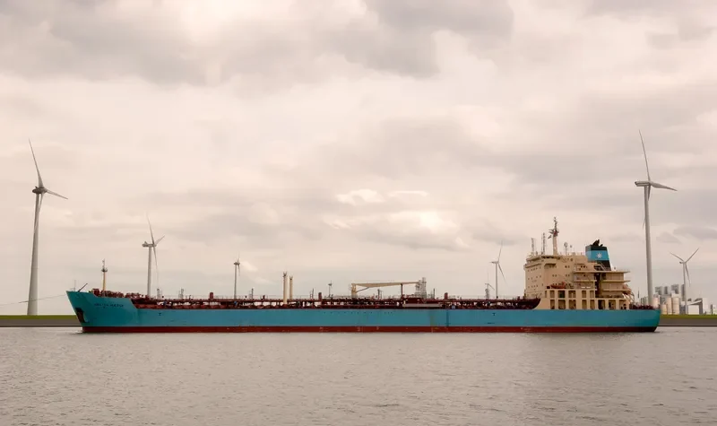 KIRSTEN MAERSK Tanker IMO 9431264 photo 6