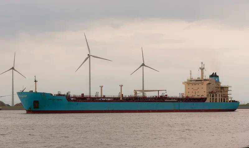 KIRSTEN MAERSK Tanker IMO 9431264 photo 7