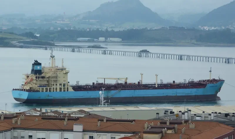 MAERSK KIERA Tanker IMO 9431305 photo 8