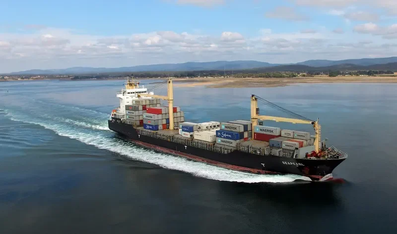 NICKIE B Container Ship IMO 9431343 photo 5