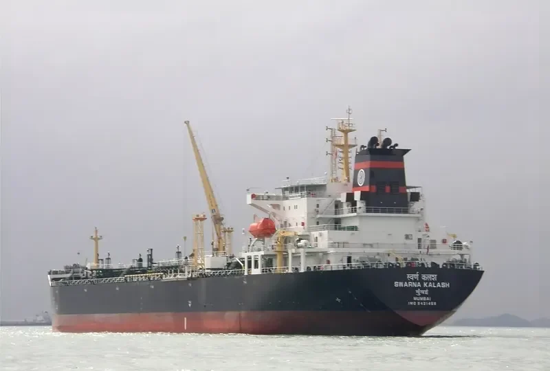 SWARNA KALASH Tanker IMO 9431458 photo 2