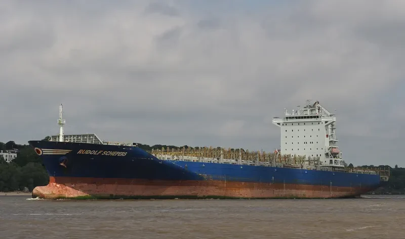 ZIM IBERIA Container Ship IMO 9431719 photo 4