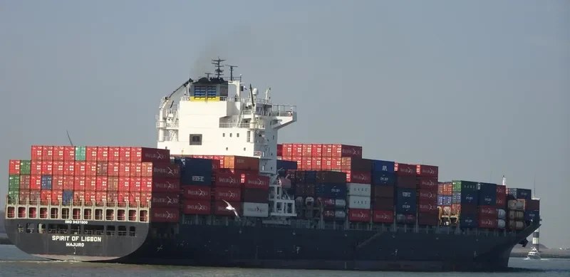 SPIRIT OF LISBON Container Ship IMO 9431800 photo 7