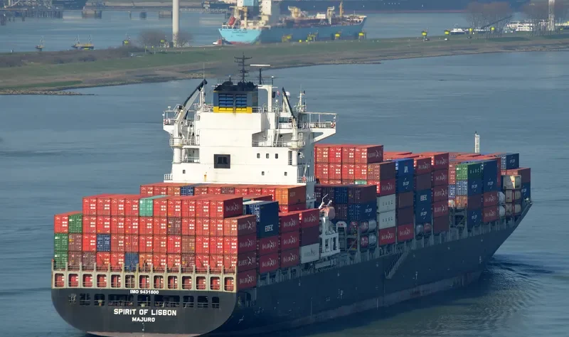 SPIRIT OF LISBON Container Ship IMO 9431800 photo 10