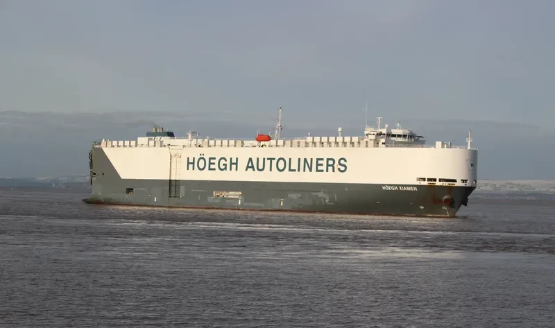HOEGH XIAMEN General Cargo IMO 9431848 photo 6