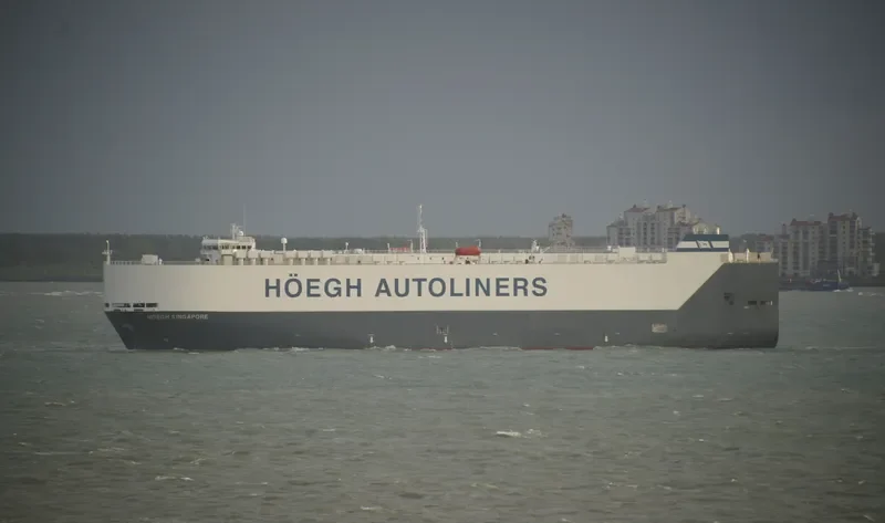 HOEGH SINGAPORE General Cargo IMO 9431862 photo 7