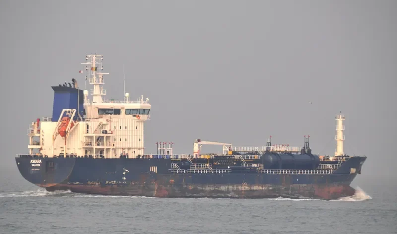 ASKARA Tanker IMO 9431886 photo 7
