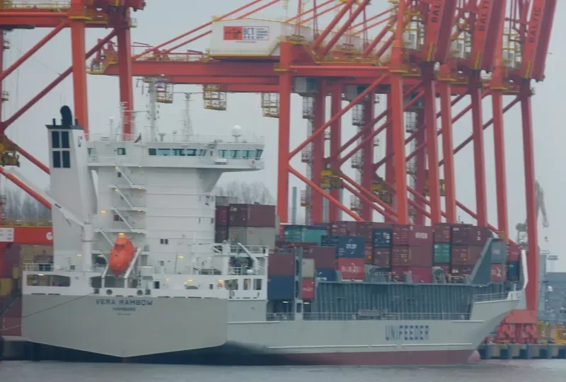 VERA RAMBOW Container Ship IMO 9432220