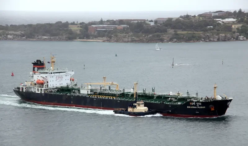 SWARNA PUSHP Tanker IMO 9432672 photo 2