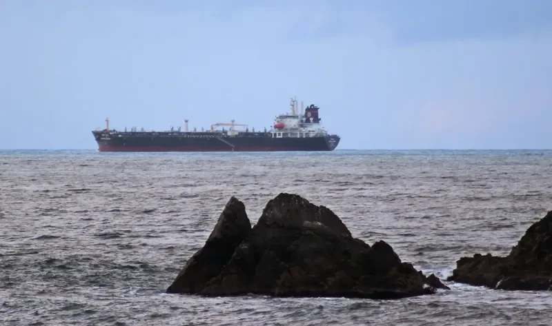 SWARNA PUSHP Tanker IMO 9432672 photo 3