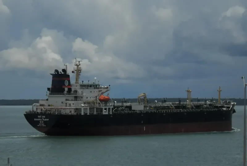 SWARNA PUSHP Tanker IMO 9432672 photo 5