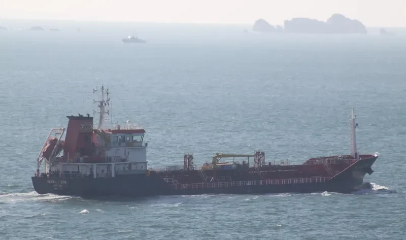 VARKAN EGE Tanker IMO 9433092 photo 10