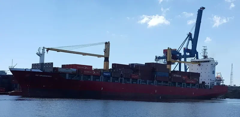 FS IPANEMA Container Ship IMO 9433145 photo 6
