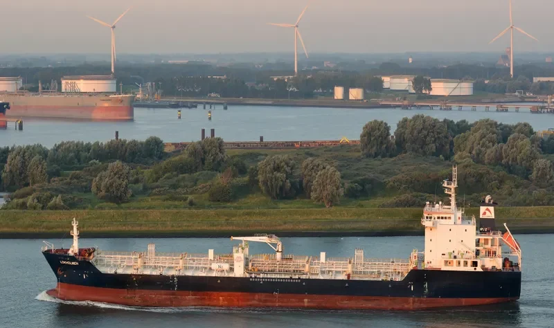 LOKHOLMEN Tanker IMO 9433303 photo 7