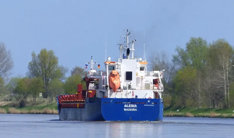 UTE General Cargo IMO 9433339 photo 8