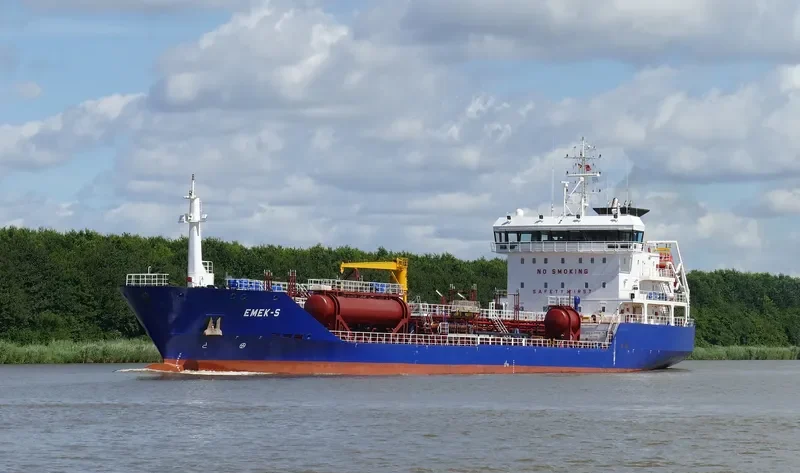 EMEK S Tanker IMO 9433561 photo 3