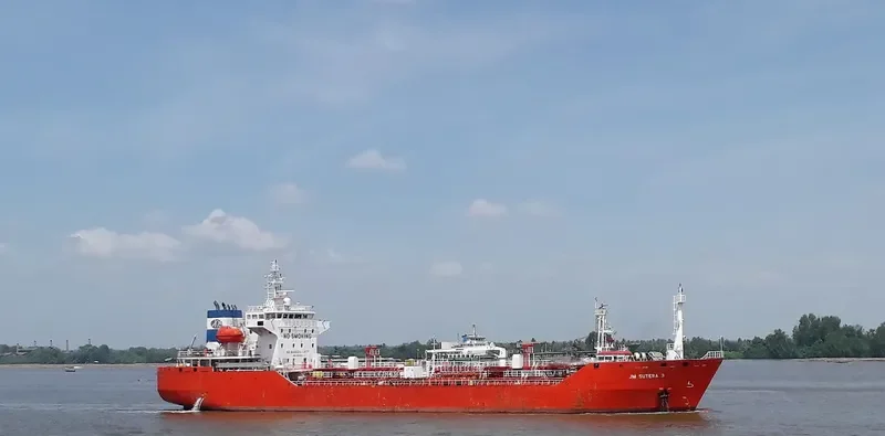 JM SUTERA 3 Tanker IMO 9434101 photo 7