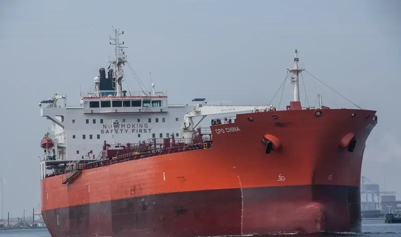 OLAF Tanker IMO 9434204 photo 8