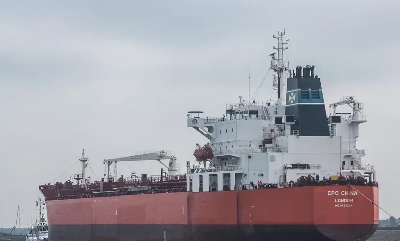 OLAF Tanker IMO 9434204 photo 10
