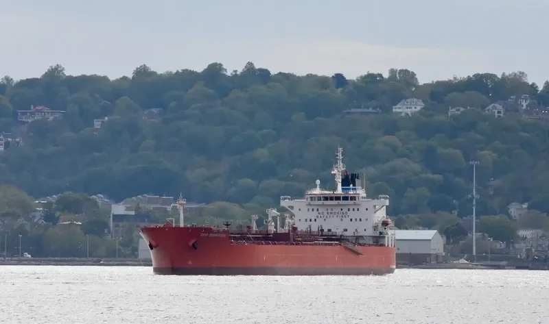 TORM SINGAPORE Tanker IMO 9434230 photo 10