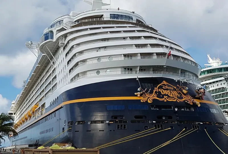 DISNEY DREAM Passenger Ship IMO 9434254 photo 4