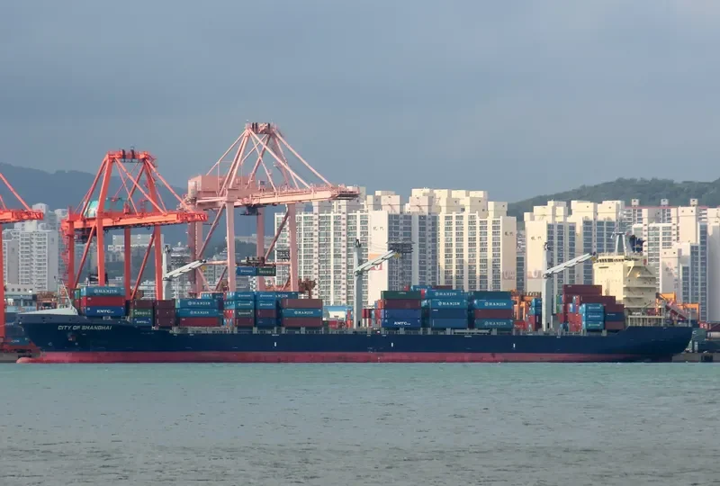 CITY OF SHANGHAI Container Ship IMO 9434450 photo 9