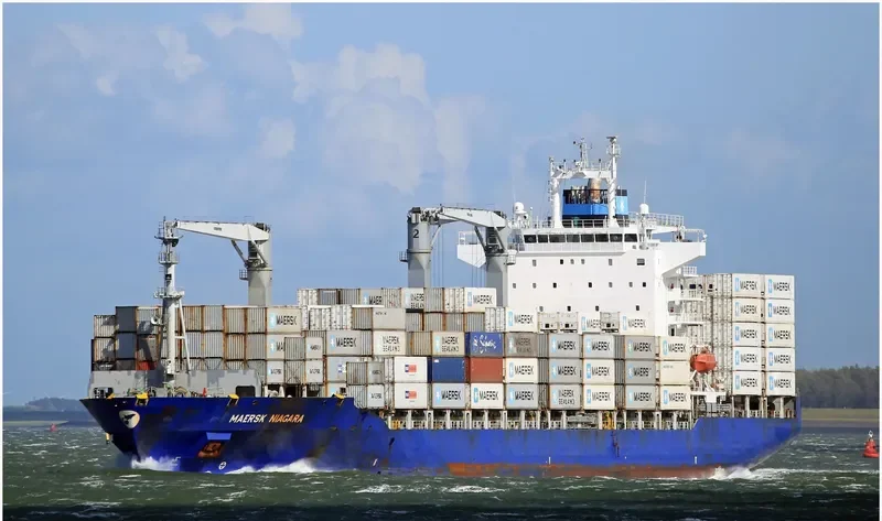 MAERSK NIAGARA Container Ship IMO 9434905 photo 9