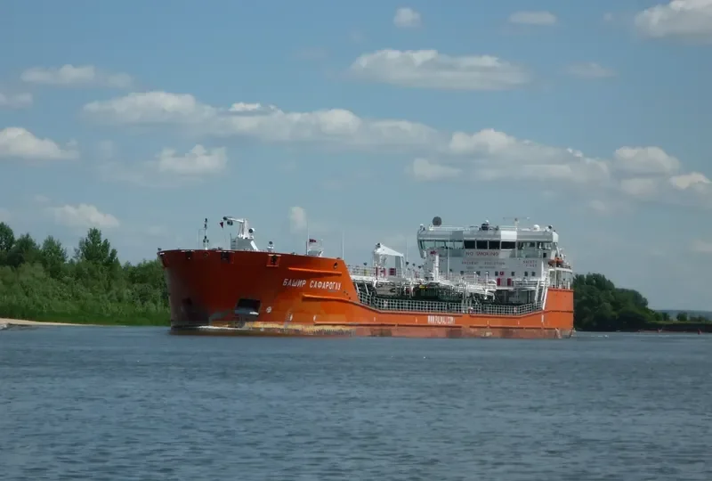 OB RIVER Tanker IMO 9435351 photo 7