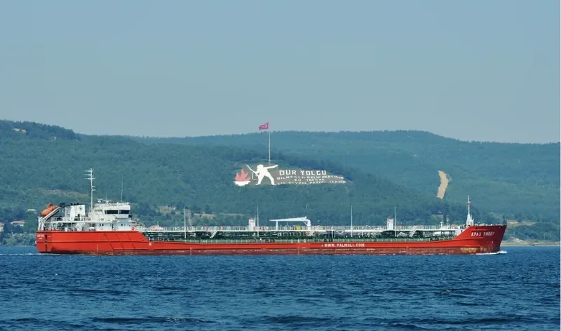 ARAZ RIVER Tanker IMO 9435363 photo 8