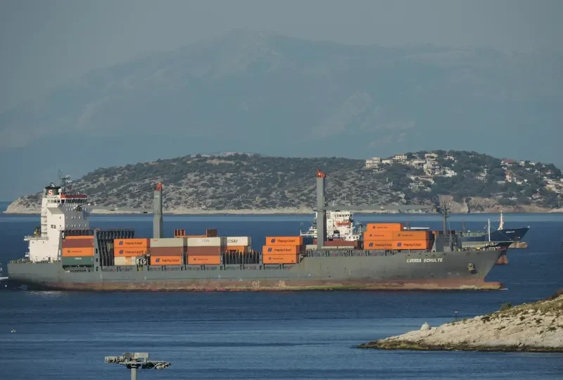 LOUISA SCHULTE Container Ship IMO 9435674 photo 4