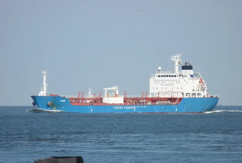 THERESA AQUARIUS Tanker IMO 9435806 photo 5
