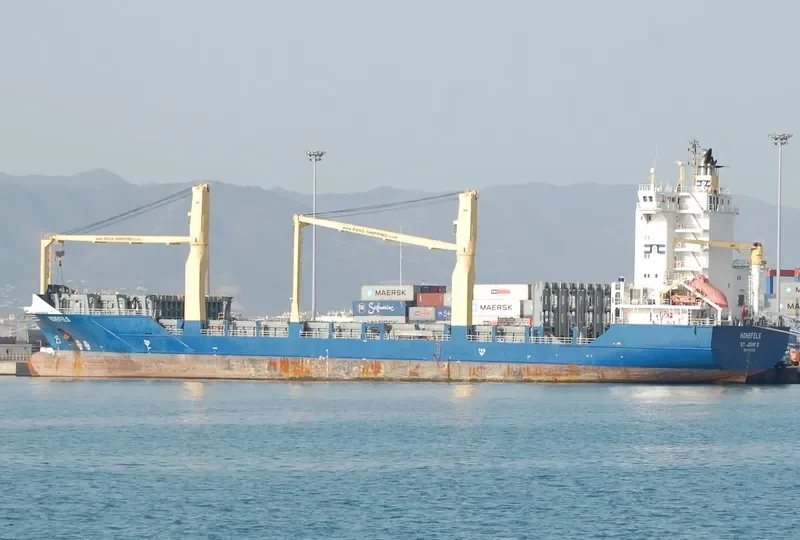 MSC MANON Container Ship IMO 9435820 photo 2