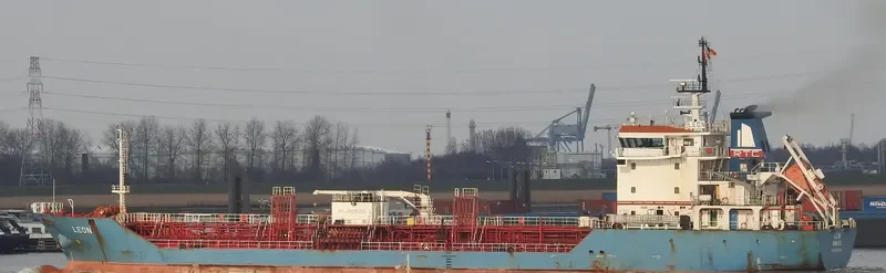 LEON Tanker IMO 9435844 photo 7