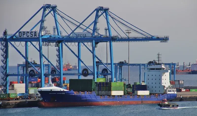 EXPERT Container Ship IMO 9436305 photo 2