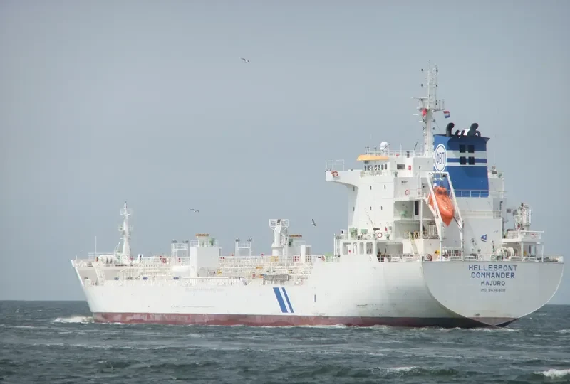 STORHOLMEN Tanker IMO 9436408 photo 10
