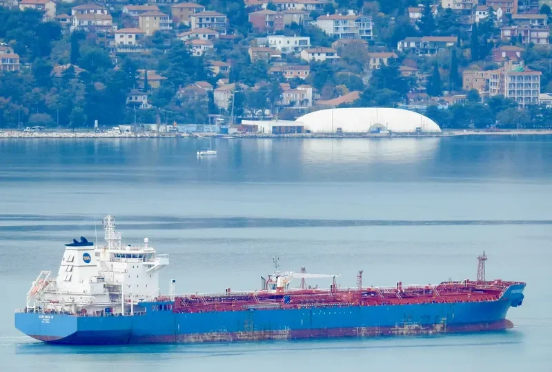 COSTANZA M Tanker IMO 9436680 photo 4
