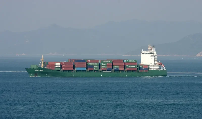 TRADER Container Ship IMO 9437189 photo 5
