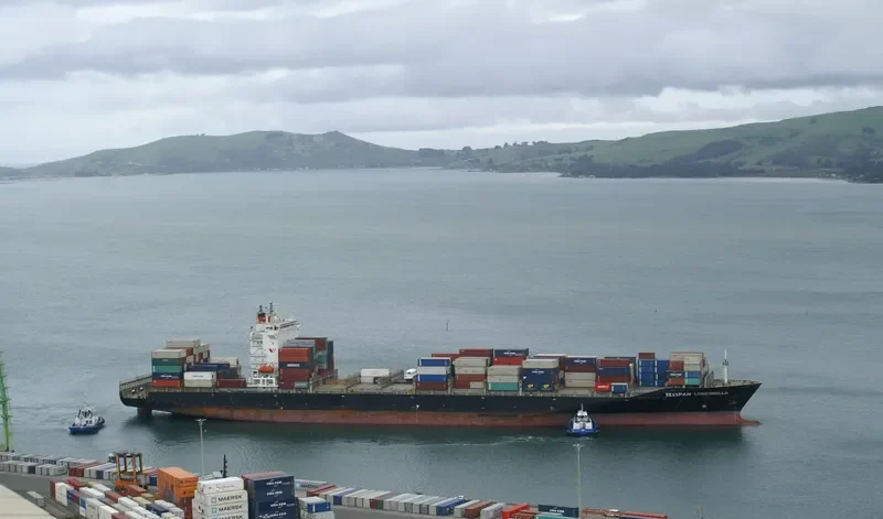 SEASPAN LONCOMILLA Container Ship IMO 9437385 photo 6