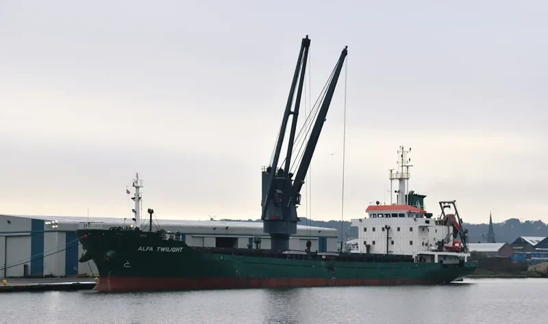 TIARA General Cargo IMO 9437804 photo 2