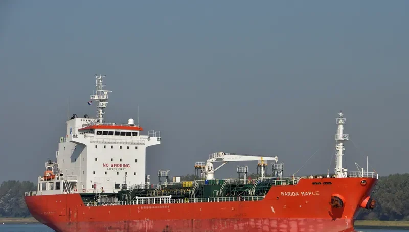 VALLEY OAK Tanker IMO 9438145 photo 4