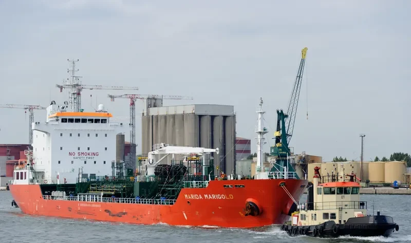 RIVER OAK Tanker IMO 9438157 photo 5