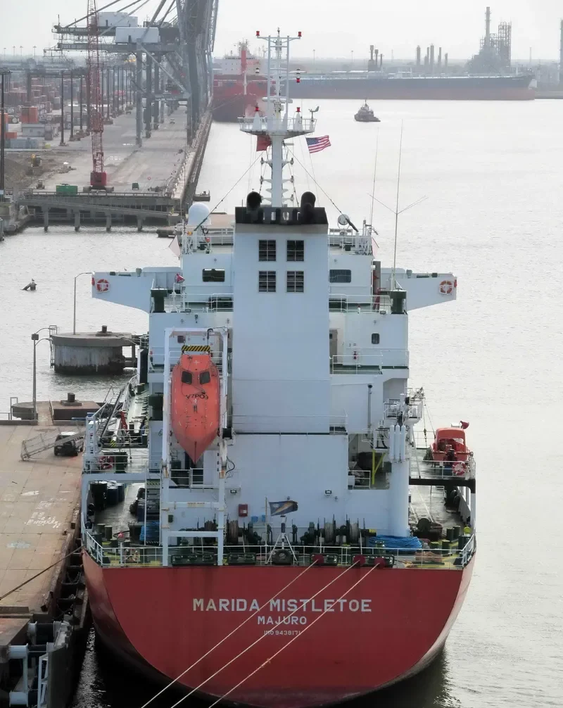 BTS WINTER Tanker IMO 9438171 photo 8