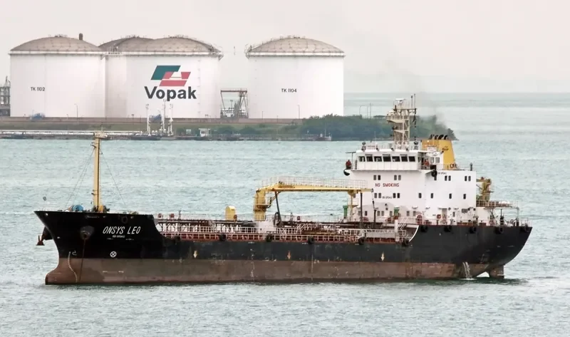 VANDA SUCCESS Tanker IMO 9438303 photo 4