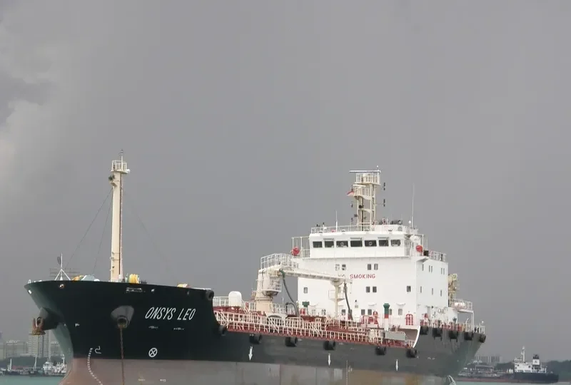 VANDA SUCCESS Tanker IMO 9438303 photo 7