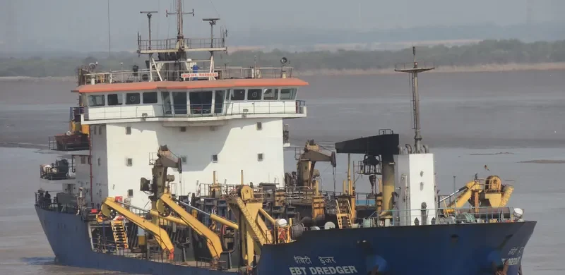 EBT DREDGER General Cargo IMO 9438432 photo 3