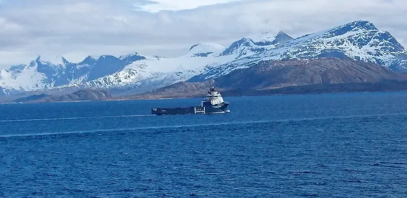 TROMS POLLUX Offshore Vessel IMO 9439022 photo 2