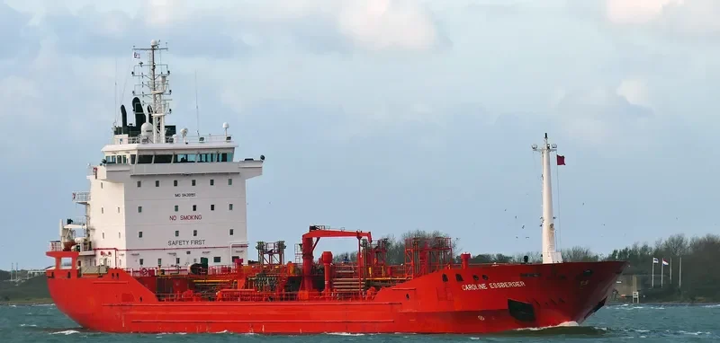 CAROLINE ESSBERGER Tanker IMO 9439151 photo 3
