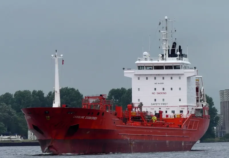 CAROLINE ESSBERGER Tanker IMO 9439151 photo 8