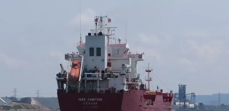 IVER AMBITION Tanker IMO 9439163 photo 3
